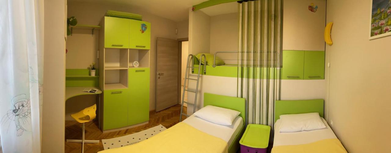 Casa Isabella Apartment Pula Bagian luar foto