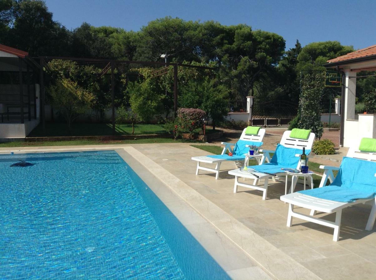 Casa Isabella Apartment Pula Bagian luar foto